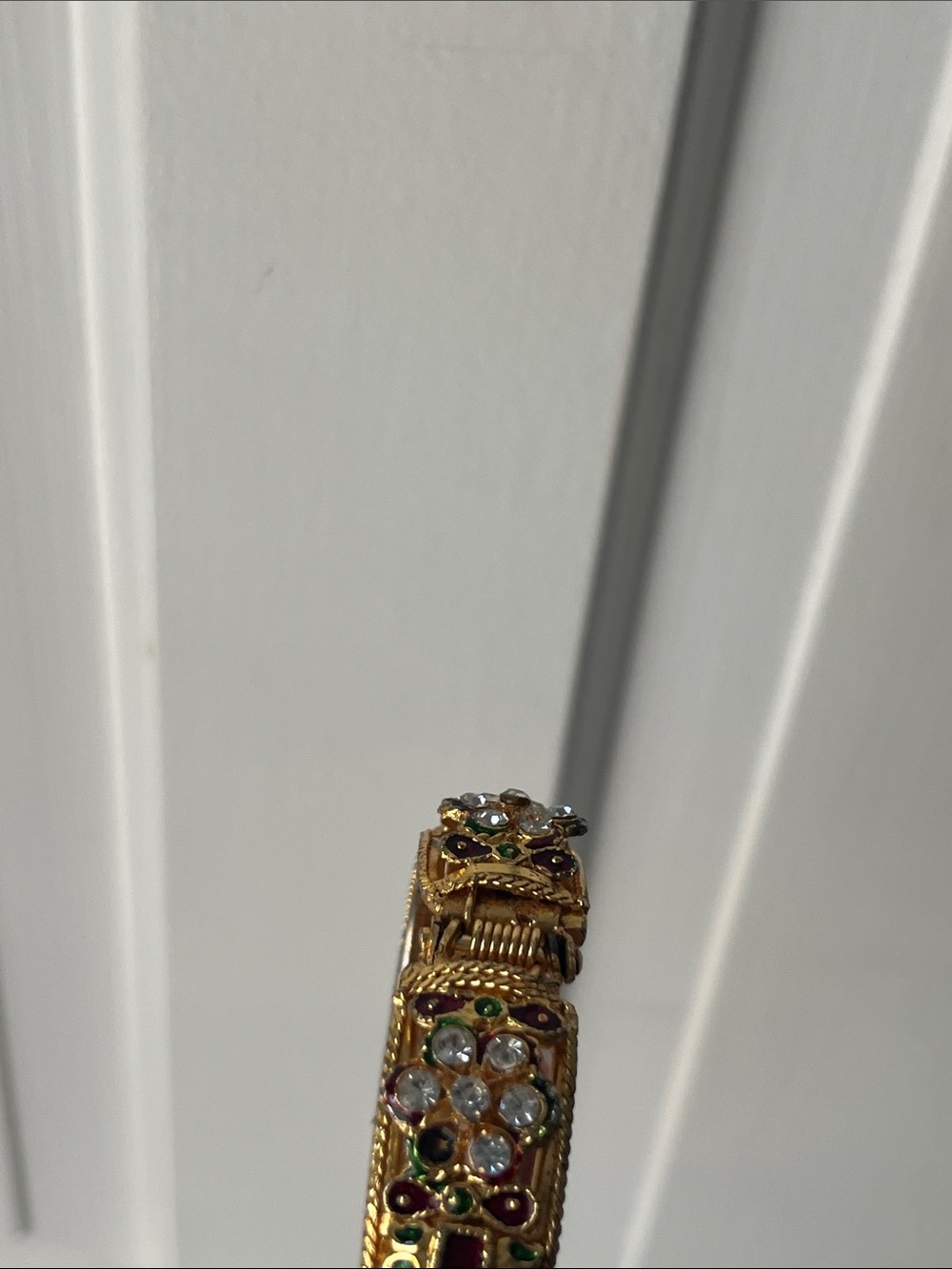 Indian Gold-Tone Crystal Gem Clasp Party Bracelet - Picture 5 of 5